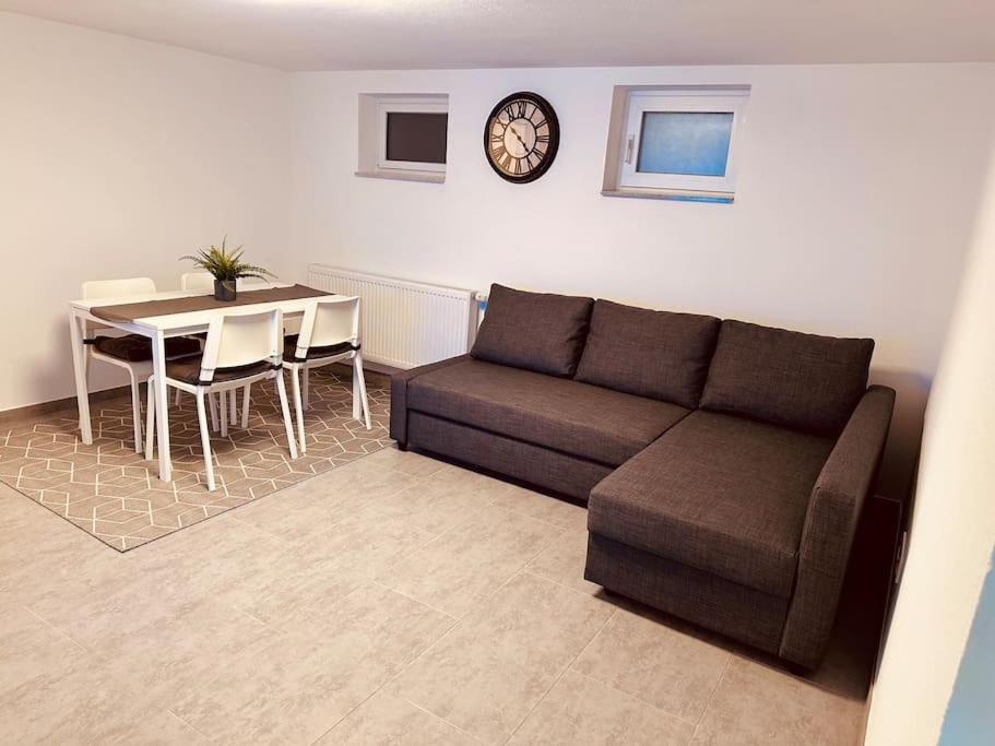 Gemuetliche Wohnung In 勒沃库森 外观 照片