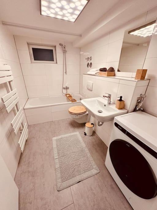Gemuetliche Wohnung In 勒沃库森 外观 照片
