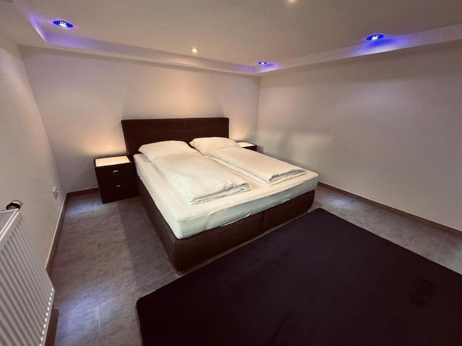 Gemuetliche Wohnung In 勒沃库森 外观 照片